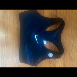 NWT Nike sports bra. Ships next day guaranteed